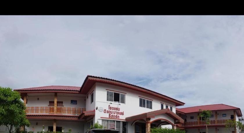 The Aam Resort Bang Sare Luaran gambar
